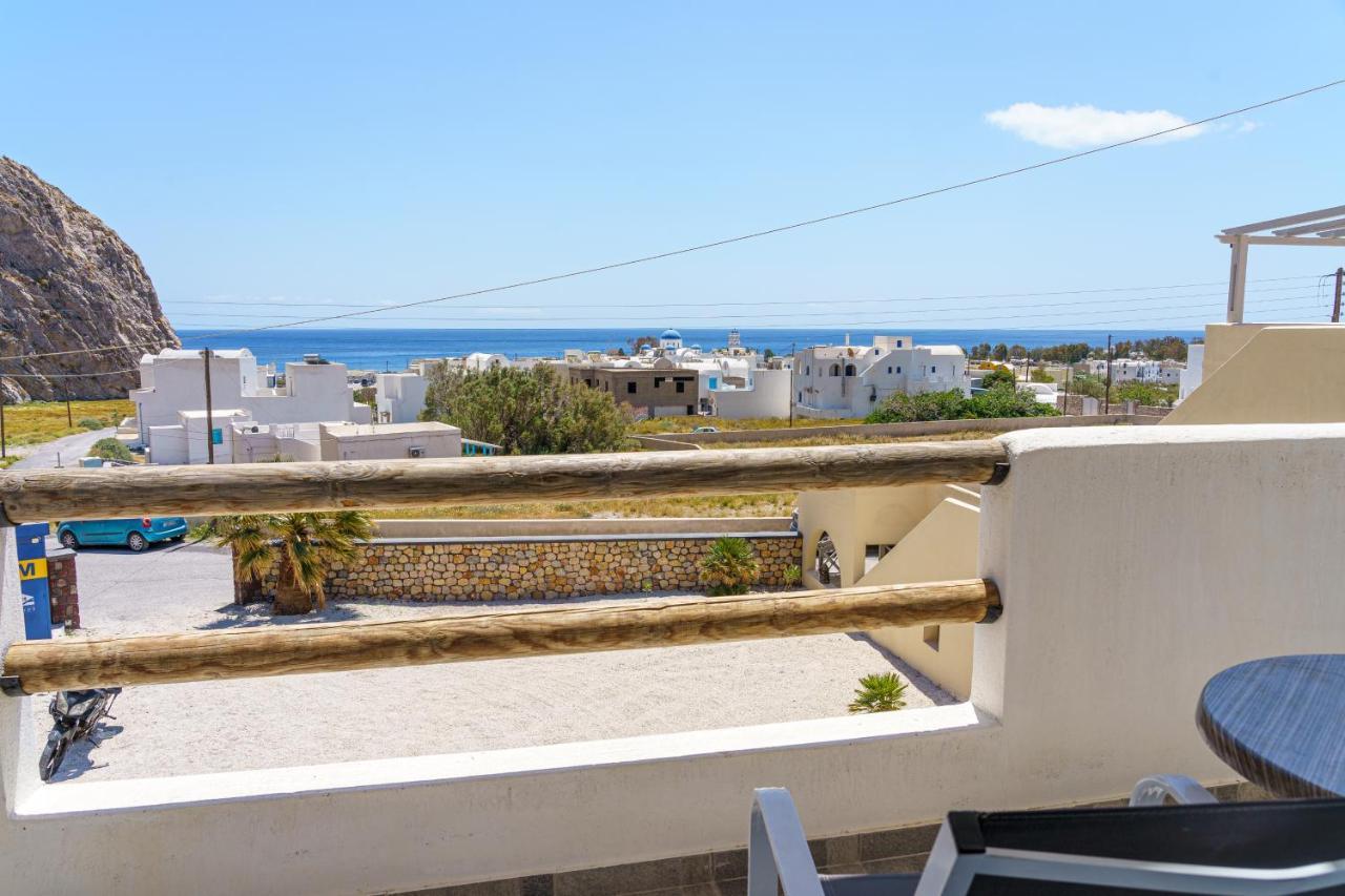 Marousi Suites Perissa  Exteriér fotografie