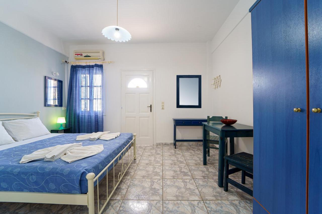 Marousi Suites Perissa  Exteriér fotografie