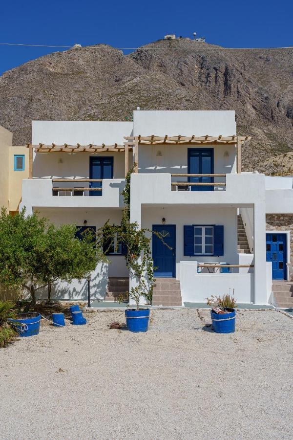 Marousi Suites Perissa  Exteriér fotografie