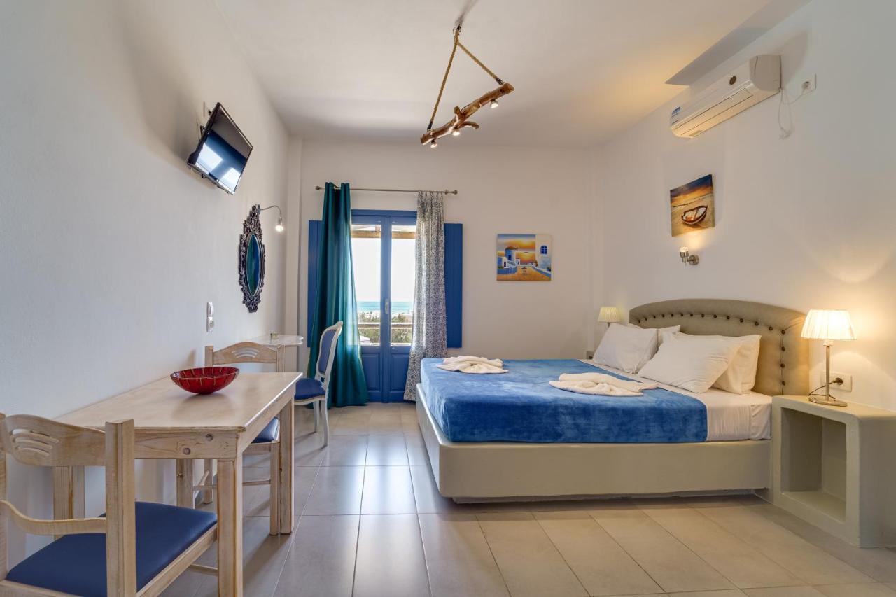 Marousi Suites Perissa  Exteriér fotografie