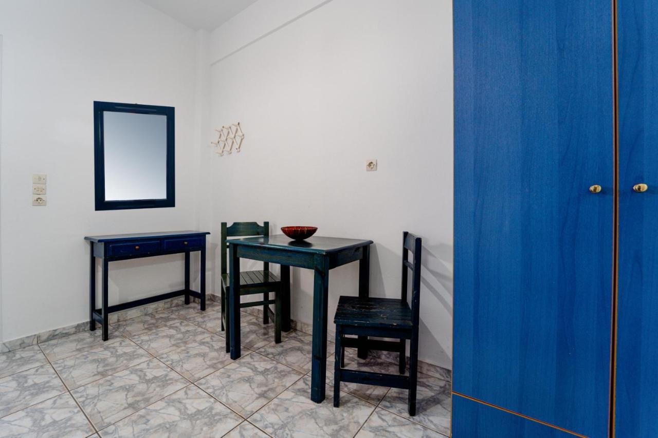 Marousi Suites Perissa  Exteriér fotografie